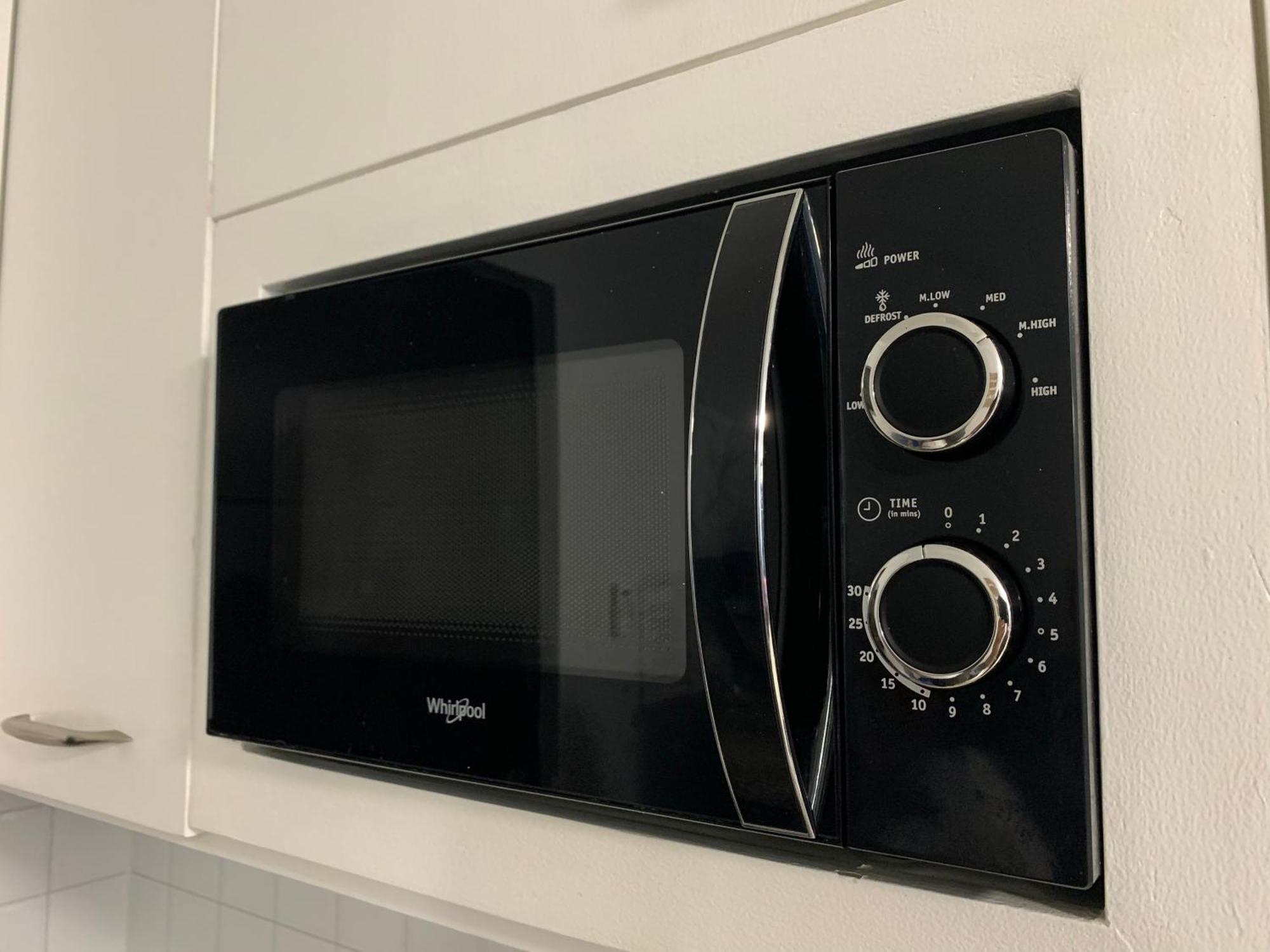 Spacious 2-Bedroom Condo,Wifi,Netflix,Free Parking Cagayan de Oro Eksteriør bilde